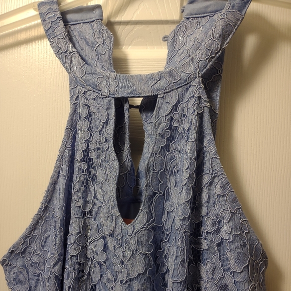 Dress - Picture 4 of 5